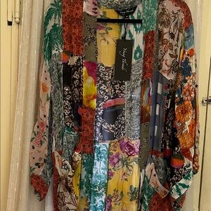 New Young threads Medium Floral Multicolor Kimono Blouse with pockets